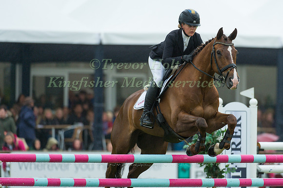 Ellen Svennerstal (SWE) riding Southway