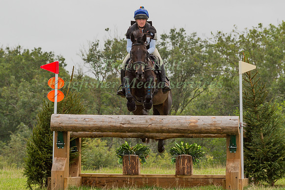 JESS FALLE RIDING  ABC ARCTIC DAME