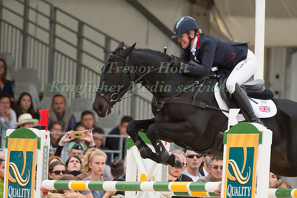 Nicola Wilson (GBR) riding Annie Clover