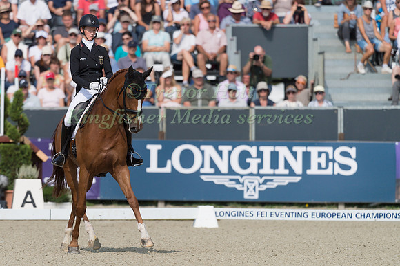 Sandra Auffarth (GER) and Viamant du Matz