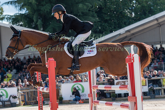 Sarah BULLIMORE (GBR) AND LILLY CORINNE