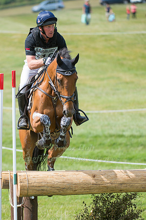 OLIVER TOWNEND  RIDING  COOLEY SRS