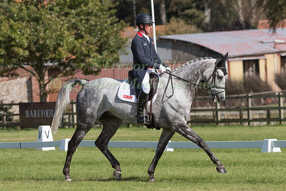 OLIVER TOWNEND AND DREAMLINER