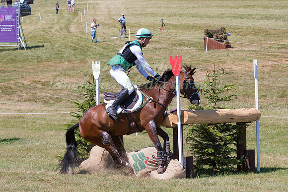 ALEXANDER WHEWALL (GBR) AND CHAKIRIS STAR