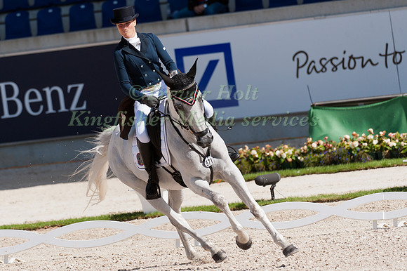 Lara de Liedekerke and Nooney Blue