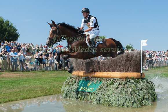 KAI RUDER (GER) AND COLANI SUNRISE
