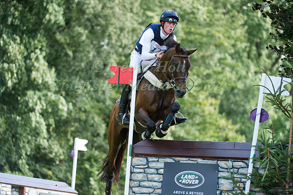SAM ECROYD (GBR) RIDING WODAN III