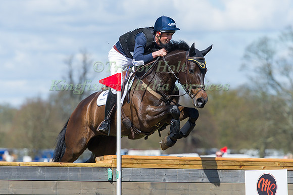 Jonathan  Paget (NZL) riding Angus Blue