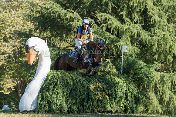 Karin Donckers (BEL) riding Fletcha Van T Verahof
