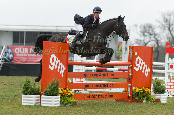 Nicola Wilson riding Annie Clover