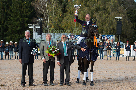 Michael Jung of Germany riding Fischerrocana FST