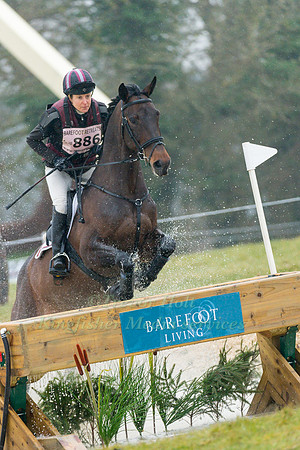 SARAH BULLIMORE  RIDING CONPIERRE