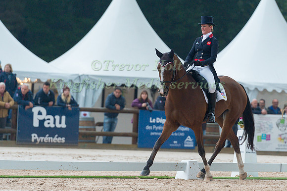 Nicola Wilson (GBR) riding One Two Many