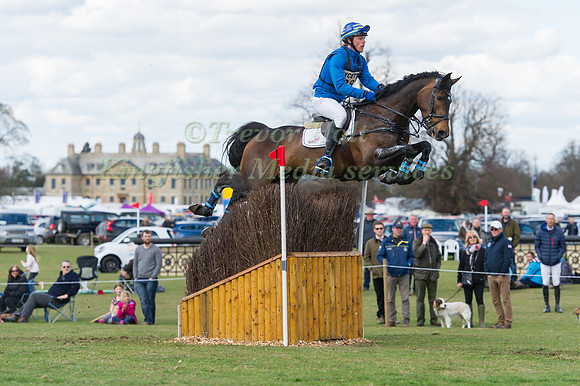 Ludwig  Svennerstal (SWE) riding Aspe