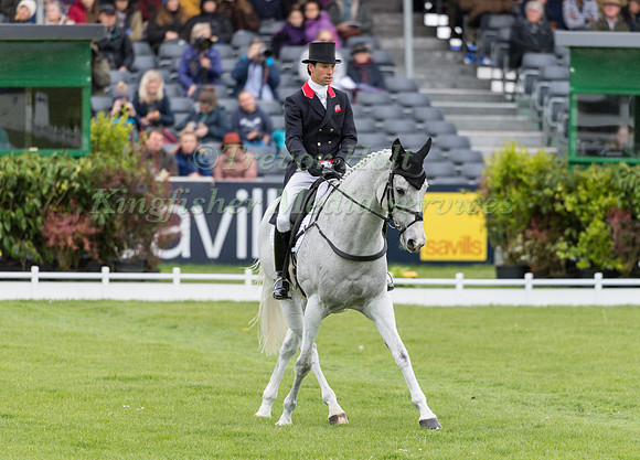 Harry Meade (GBR) and  Away Cruising