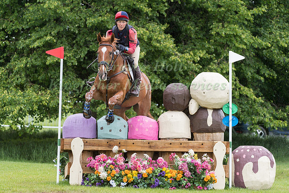 LOUISA LOCKWOOD (GBR) AND DIAMOND RUCTIONS