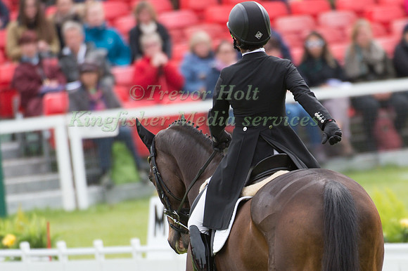 Bettina Hoy (GER) riding Designer 10