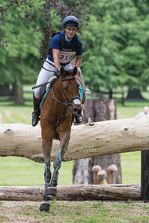 HOLLY WOODHEAD (GBR) AND VIVIAN 47