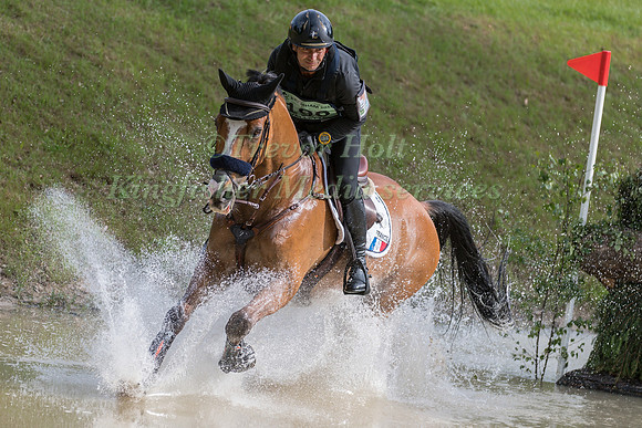 THIBAUT  VALLETTE (FRA) AND QING DU BRIOT ENE HN