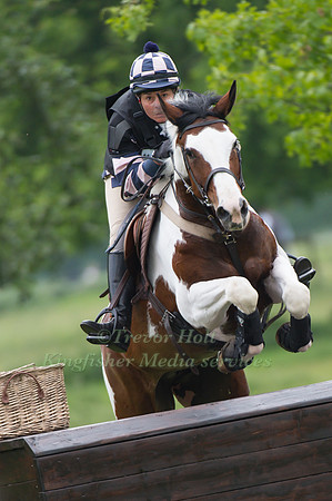 Lisa  Clarke-Spence (GBR) riding  Fidget