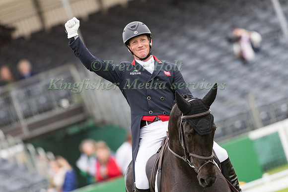 Oliver Townend (GBR) and  Cillnabradden Evo