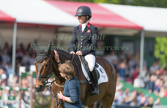 Rosalind Canter (GBR) and Lordships Graffalo