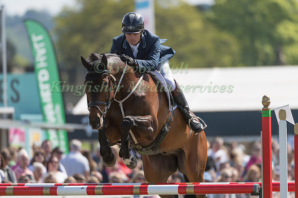 FRANCIS WHITTINGTON (GBR) AND HASTY IMP