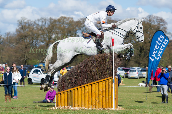 Harry Meade  riding Away Cruising
