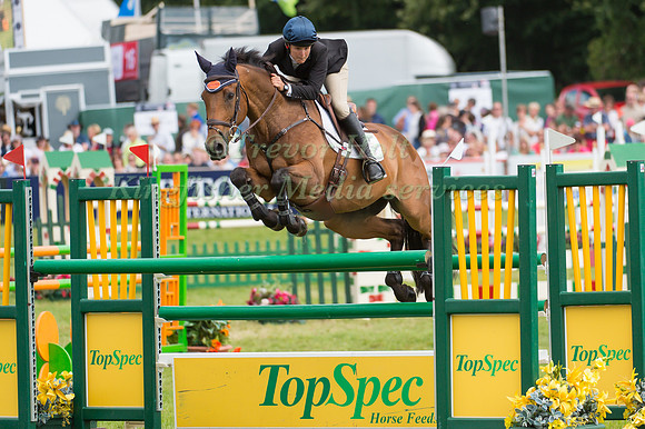 KATHERINE  COLEMAN (USA) RIDING LONGWOOD