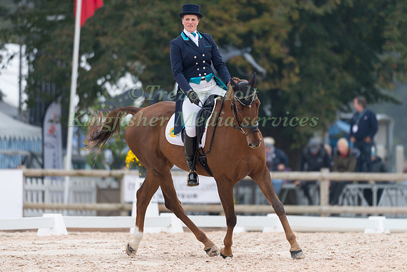 SARAH HOLMES (GBR) AND LOWHILL CLOVER