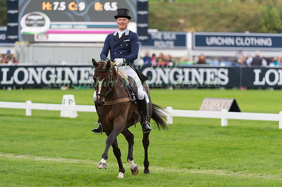 Niklas Lindback of Sweden riding Cendrillon