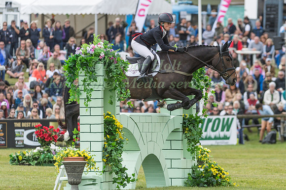 ROSALIND CANTER AND PENCOS CROWN JEWEL
