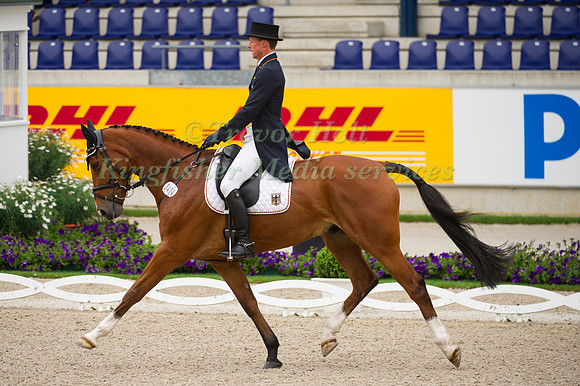Peter Thomsen and Horseware's Barny