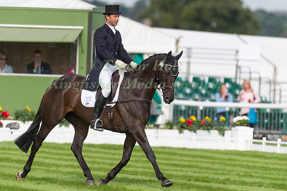 Murray Lamperd (AUS) and  Under The Clocks