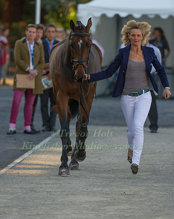 Lucinda Fredericks and Flying Finish