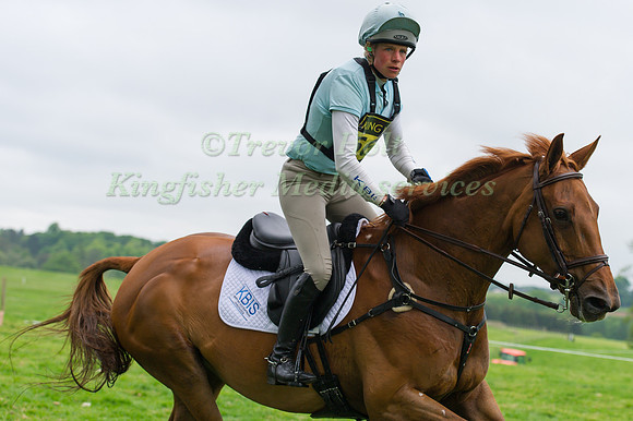Izzy Taylor (GBR) Riding  Mythical Lark