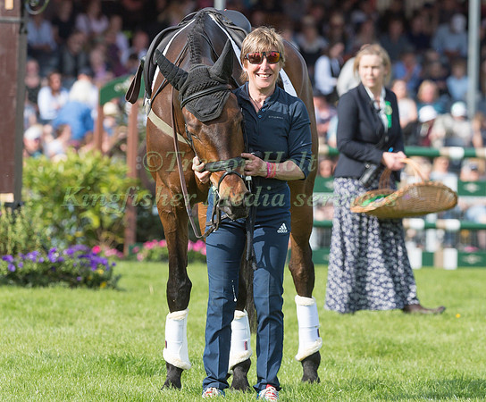 Sarah Charnley with Lordships Graffalo at the prize giving of th