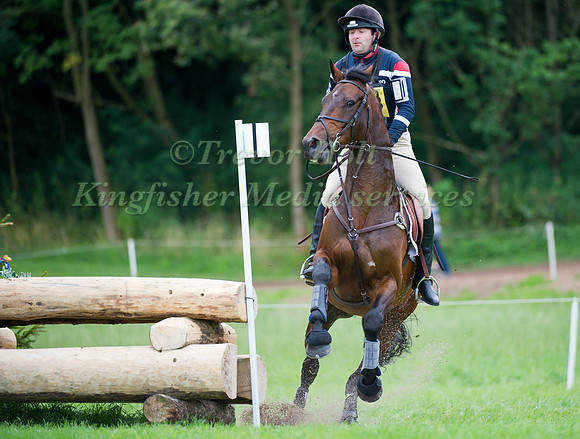 Oliver Lofthouse and Larav Ard Dullah
