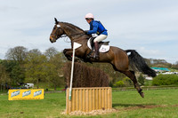 CLARE CHAMBERLAYNE  RIDING SANDRO IX