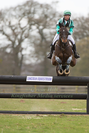 Coral Keen riding Wellshead Fare Opposition