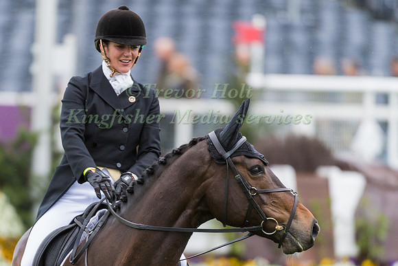 Hazel Towers (GBR) and  Simply Clover