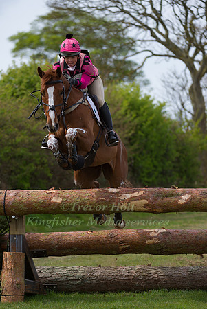 EMMA HYSLOP-WEBB  RIDING PENNLANDS LORD MATCHO