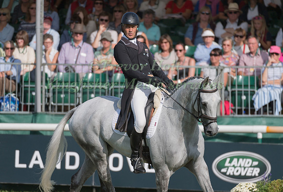 ANDREW NICHOLSON (NZL) AND SWALLOW SPRINGS