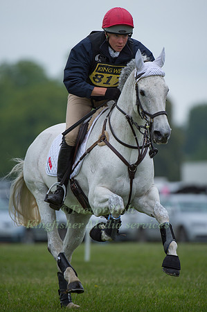 Lucy Jackson (NZL)   Riding  Mercury Bay
