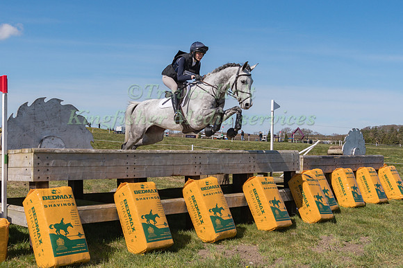 MAYA NICHOLSON RIDING ISALOTTIE