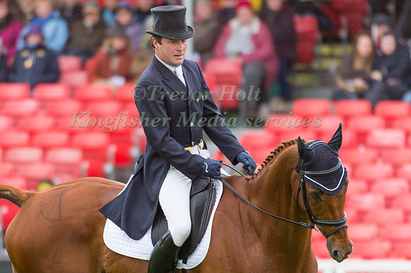 Michael Ryan (IRL) riding Ballylynch Adventure