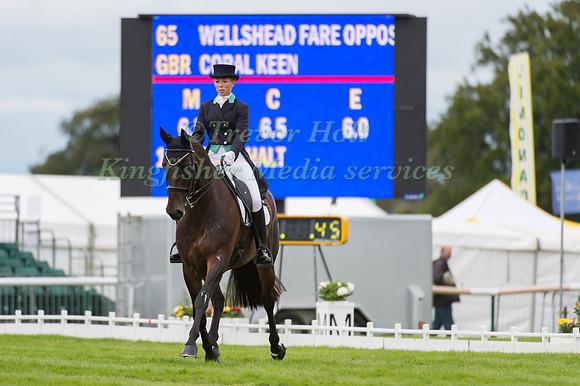 Coral Keen (GBR) and  Wellshead Fare Opposition