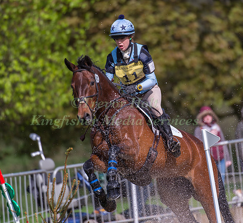 Amelia Crawford riding  ARTISTIEK II