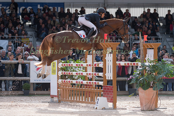 Pascale BOUTET (FRA) AND POL DES VENTS