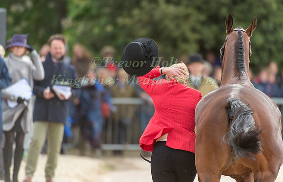 Kristina Cook (GBR) and De Novo News